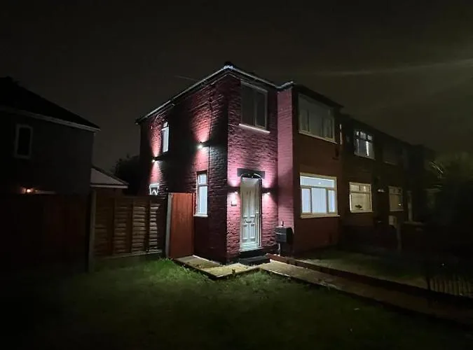 Droylsden Guest House